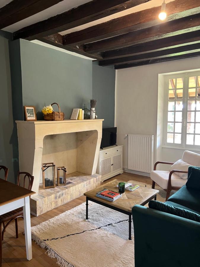 La Maison De La Tour Apremont-sur-Allier Dış mekan fotoğraf